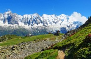 Le Brévent: Spectacular Views and Secluded Hiking